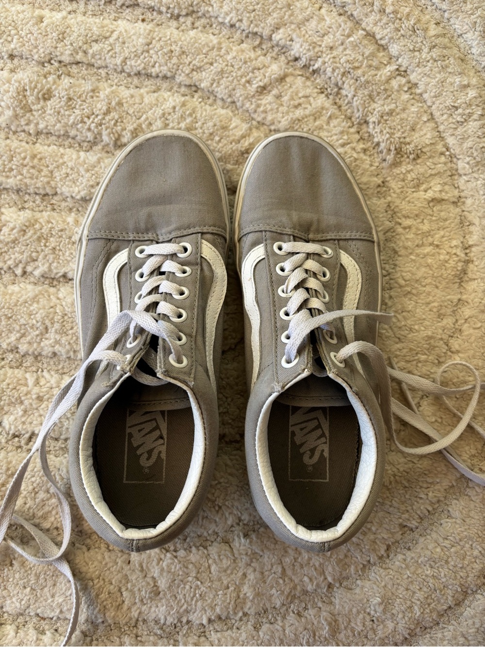 Vans Old Skool Low-Top Sneakers in Gray and White